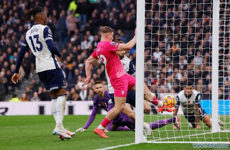 英超-德拉普建功 切尔西客场0-2不敌伊普斯维奇