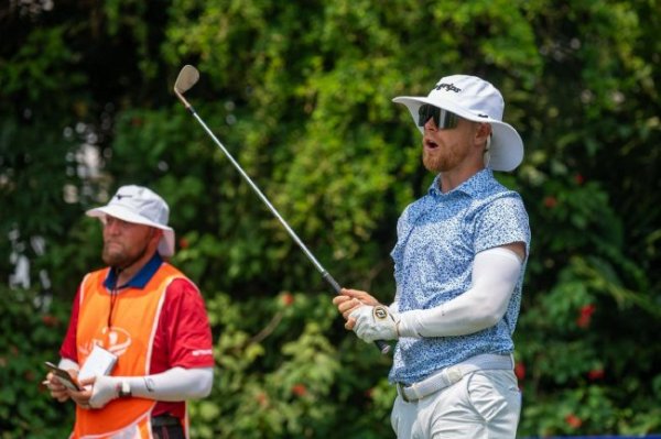 开云体育app 三人并列领先亚巡赛雅加达国际锦标赛 郑蕴和T14